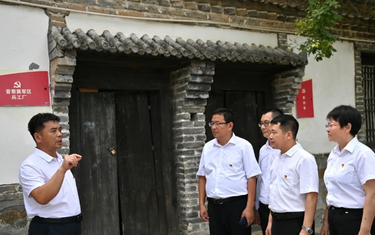 用“點(diǎn)線(xiàn)面”繪出學(xué)校高質(zhì)量發(fā)展新圖景